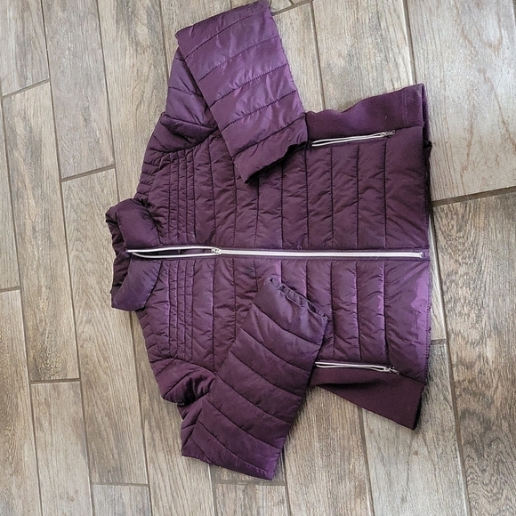 LIGHT Weight Jacket. Perfect For Spring Or Fall Size Large - Picture 1 of 3